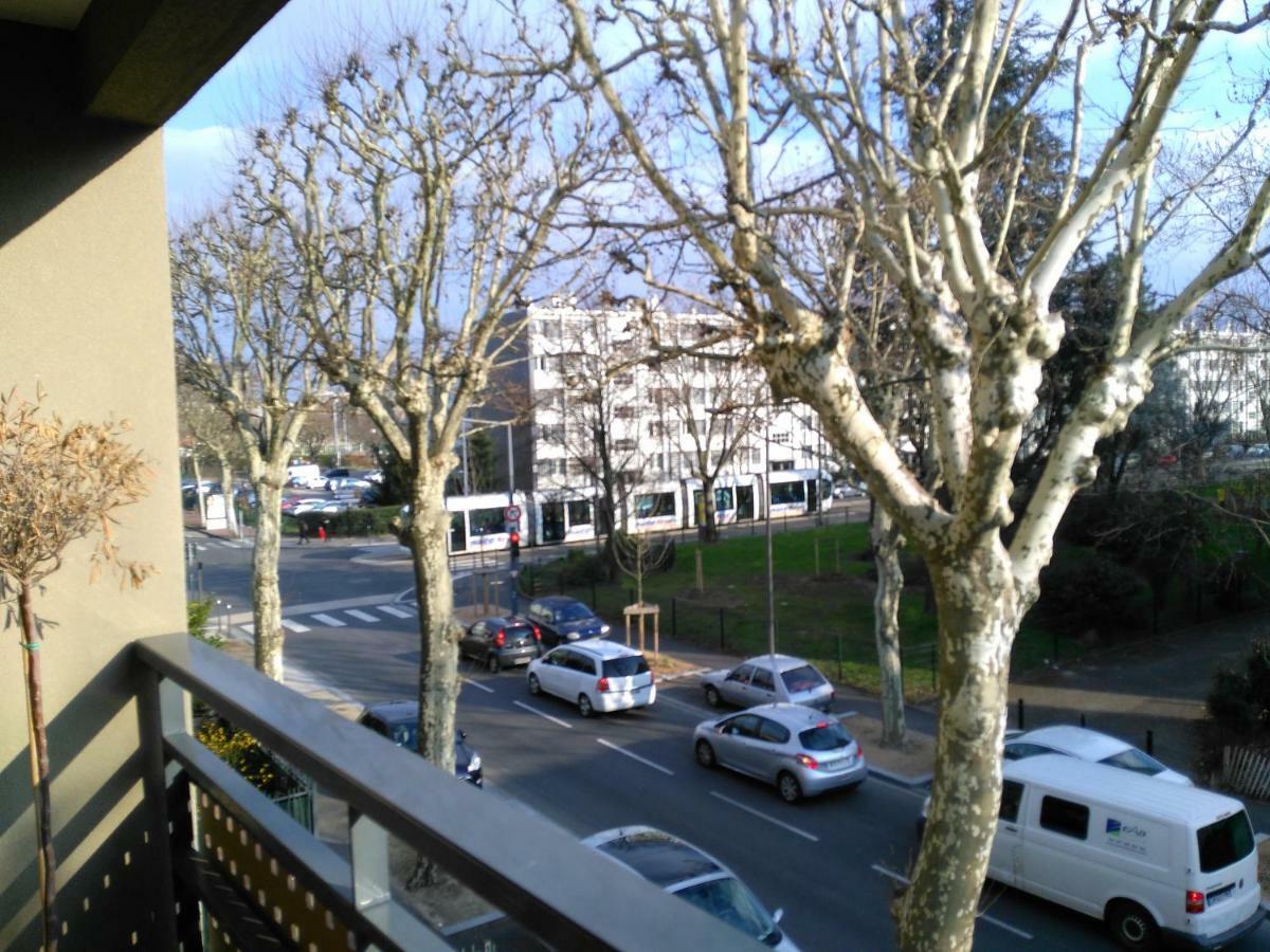Appartement F3 Avec Parking Privee Saint-Priest  Zewnętrze zdjęcie